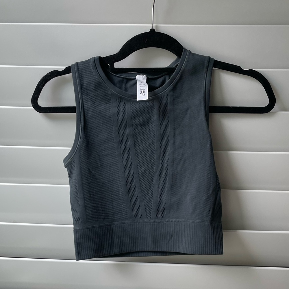 Athleta Workout Crop
